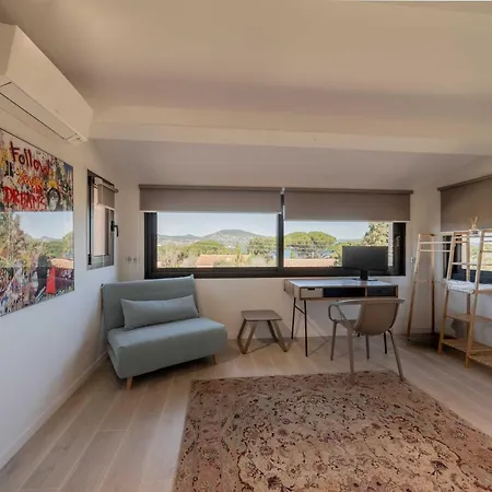 Villa A C - 8bdr 17p - Swimming Pool